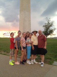 Ken with his kids and parents at the Washington Monument
